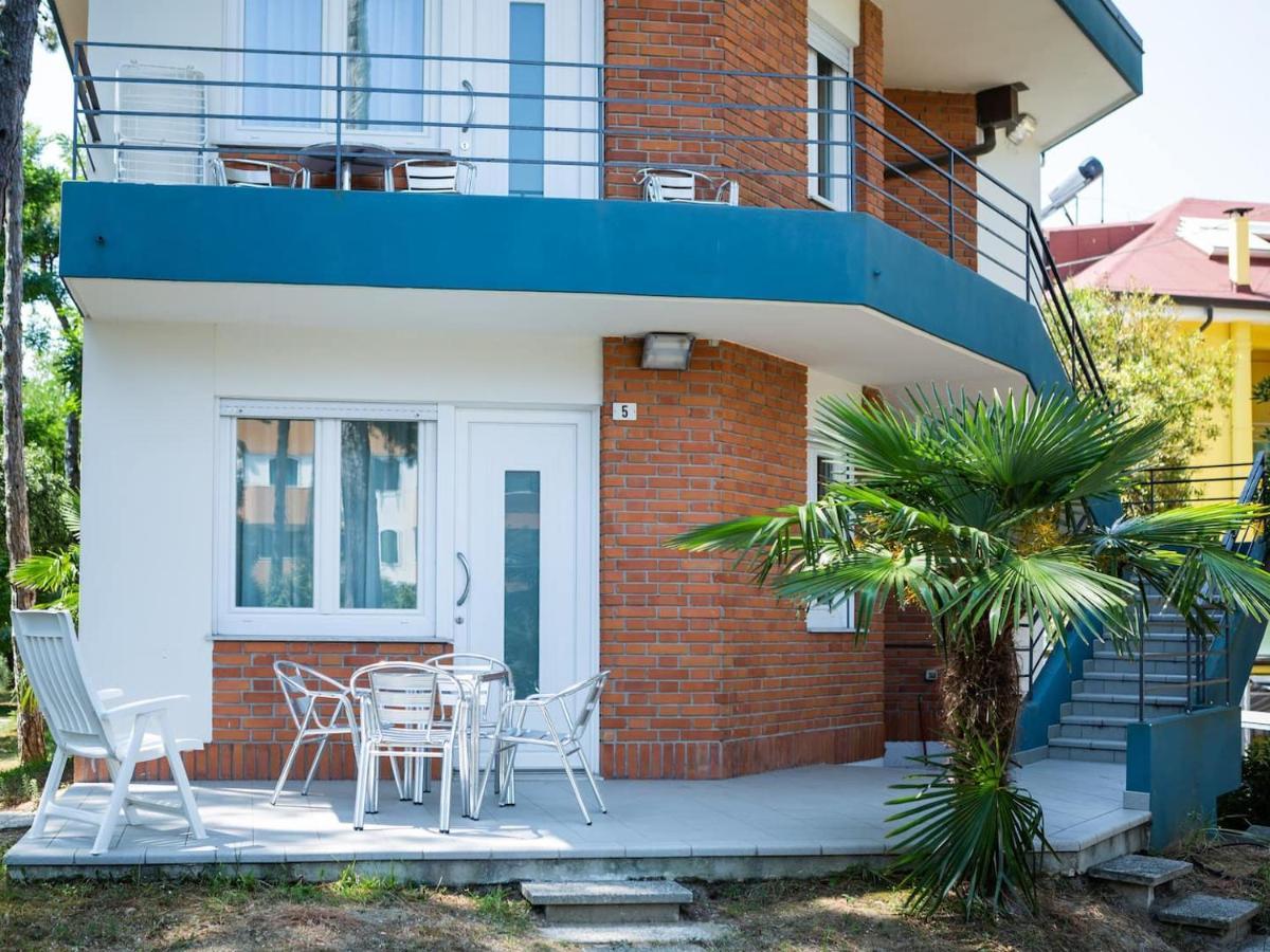 Villa Lucilla Lignano Sabbiadoro Exterior photo
